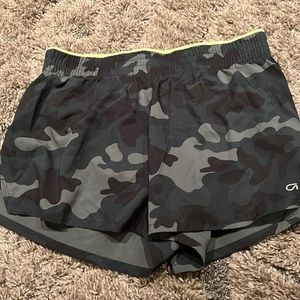 gap athletic shorts size M
